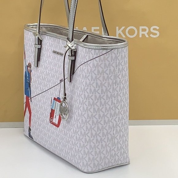 Michael Kors White/Blue Signature Coated Canvas Jet Set Tote